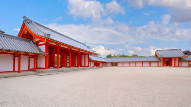 Kyoto İmparatorluk Sarayı 1868 yılına kadar Japon İmparatorluk Ailesi 'nin ikametgahıydı..