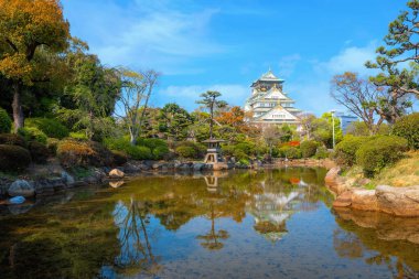 Osaka, Japonya 'daki Osaka Kalesi kiraz çiçeği mevsiminde Osaka' nın en popüler hanami mekanlarından biridir.