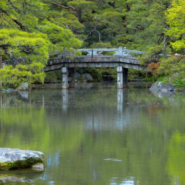 Kyoto İmparatorluk Sarayı ve Kyoto, Japonya 'da Gonaitei bahçesi.