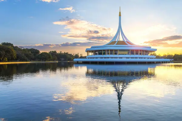 stock image Suanluang RAMA IX (Rama 9 Royal Park), the largest Public Park and botanical garden in Bangkok,Thailand