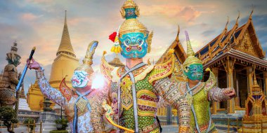 Tayland 'daki Khon Maskeli Dansı, Tayland Büyük Sarayı' ndaki Zümrüt Buda Tempe 'si Wat Phra Kaew ile UNESCO Soyut Kültür Mirası