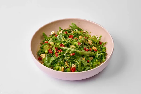 Tabakta Goji Üzümü Brokoli Ile Yeşil Salata — Stok fotoğraf