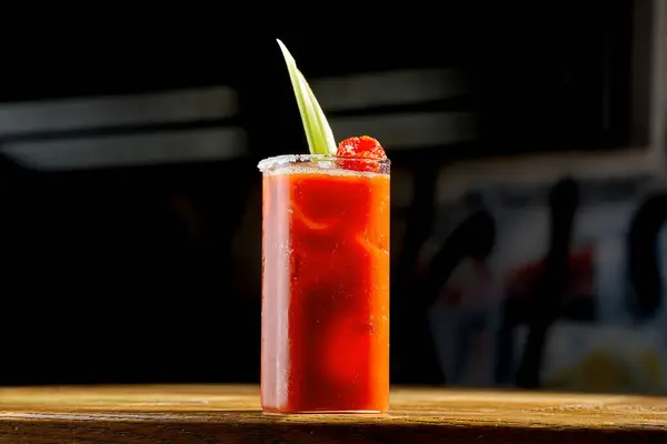 Bloody Mary Alkoholos Koktél Egy Pohárban Bár Menü Stock Fotó