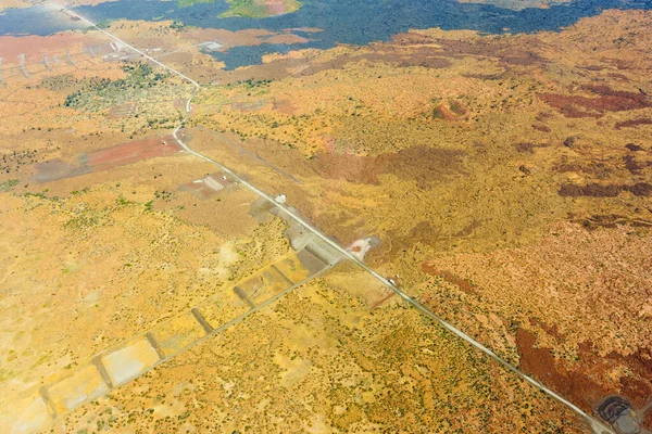 Dirt Road Cutting Lifeless Volcanic Landscape — Stock Photo, Image