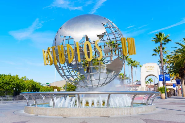 Los Angeles Kalifornia Január 2023 Universal Studios Hollywood Földgömb Bejárati — Stock Fotó
