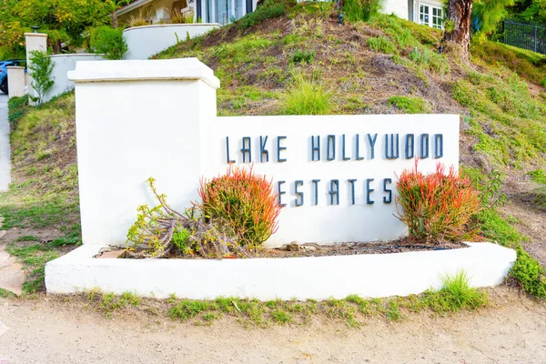 Los Angeles California Aralık 2022 Beyaz Göl Hollywood Evleri — Stok fotoğraf