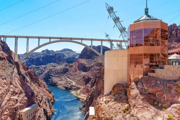 stock image Boulder City, Nevada  April 14, 2024: Mike OCallaghanPat Tillman Memorial Bridge Spans Across Two Rocky Cliffs Above the Dam