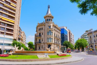 Tarragona, İspanya - 14 Temmuz 2024: Tarragona 'daki Çeşmeli Ticaret Odası