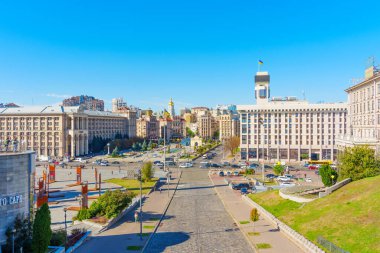Kyiv, Ukrayna - 9 Ekim 2024: Açık Bir Gün 'de Canlı Kyiv Şehri