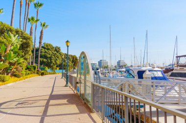 Los Angeles, Kaliforniya - 17 Aralık 2024: Marina del Rey, Kaliforniya 'daki Sahne Yürüyüşü