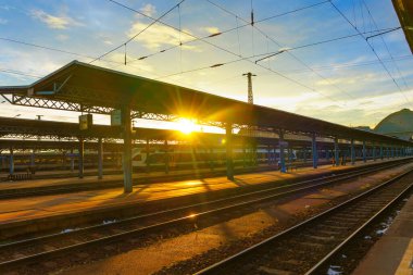 Budapeşte, Macaristan - 24 Kasım 2024: Budapeşte 'deki Doğu Tren İstasyonu