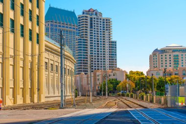 San Diego, California - 14 Ocak 2025: San Diego, Kaliforniya 'daki Santa Fe Depot' tan Şehir Manzarası