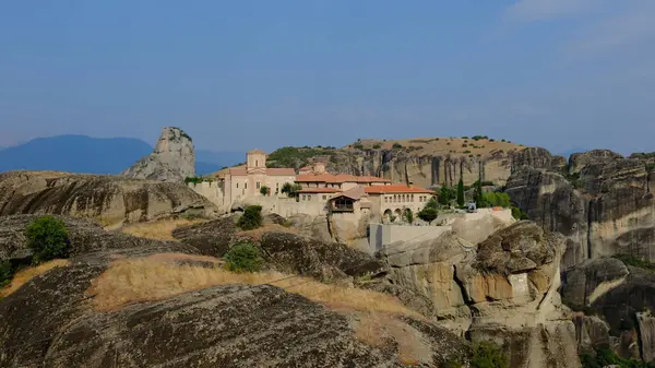 Meteora Manastırı Kutsal Üçlü veya Agia Triada Manastırı, Trikala, Teselya, Yunanistan