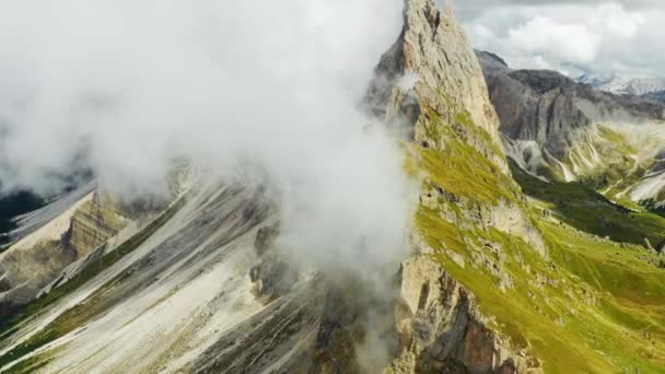 Heavy Clouds Hover Seceda Mountain Range Italian Alps Ridgeline Bare — Video Stock