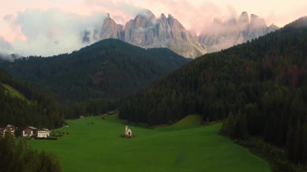 Szenische Landschaft Vom Santa Maddalena Tal Mit Olde Gipfeln Der — Stockvideo
