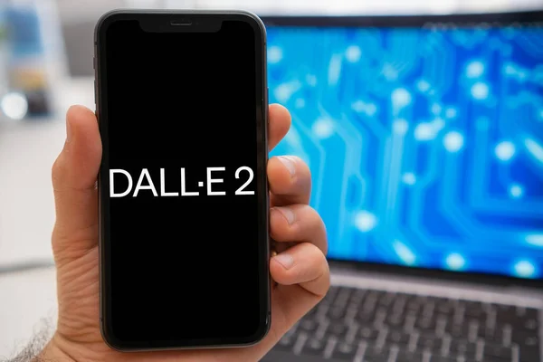 智能手机上的Dall E2标识和笔记本电脑显示上的神经网络 人工智能概念 — 图库照片
