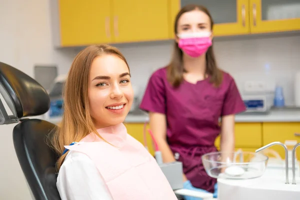 Happy Young Woman Patient Smilling Sitting Medical Chair Dental Clinic — Stock Photo, Image