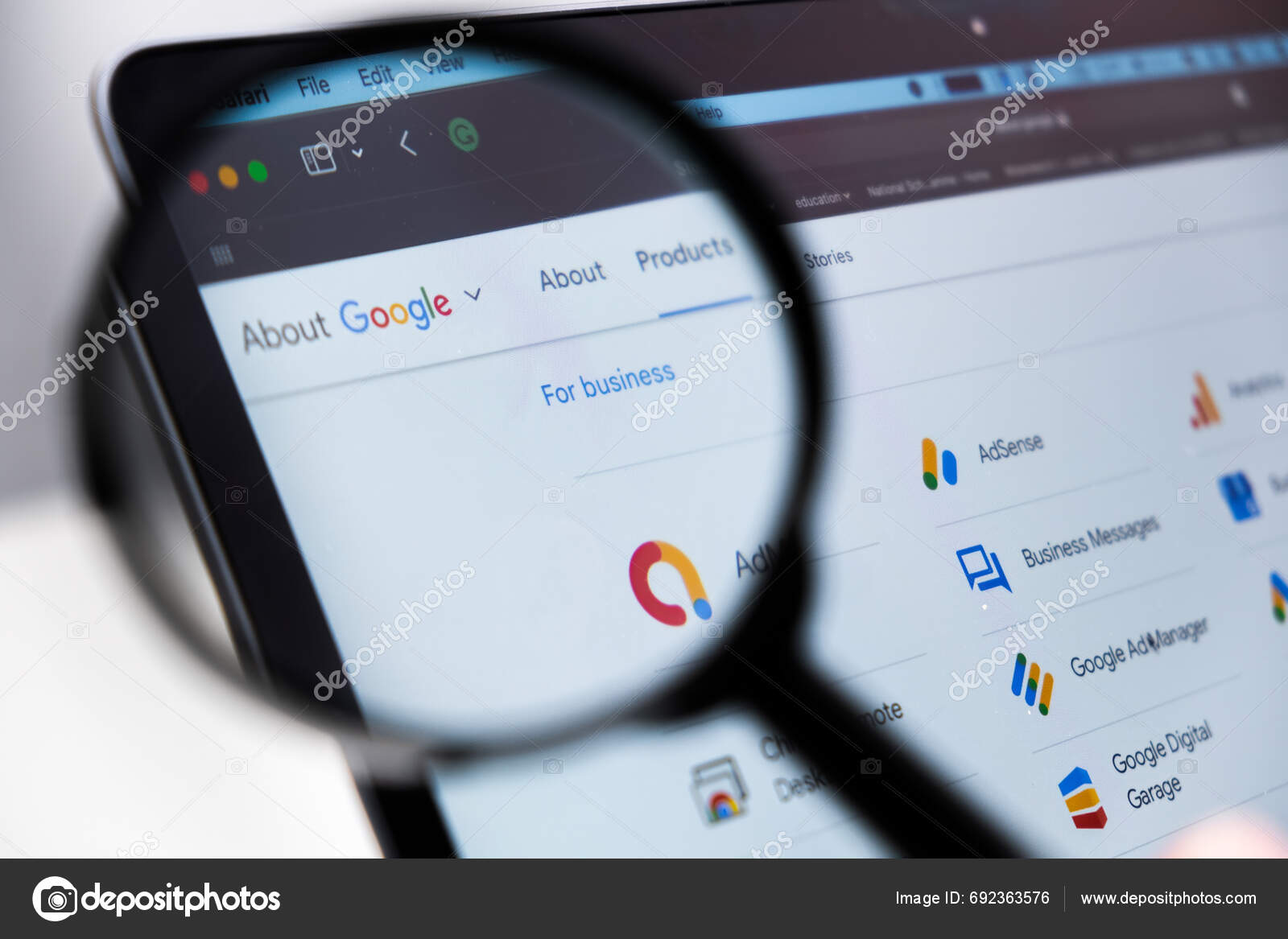 Google Logo Screen Laptop Magnifying Glass December 2023 Prague Czech Stock Editorial Photo