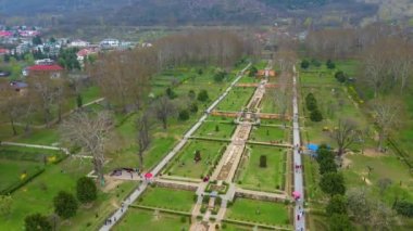 Kaşmir Vadisi Gulmarg, Dal Gölü, Nishat Bahçesi ve İHA 'dan Lale Bahçesi Manzarası