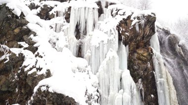 Kaşmir Vadisi Drone Manzarasında Yoğun Kar yağışıweather forecast  