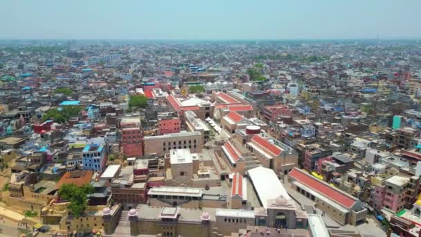 Aerial Άποψη Του Ποταμού Ganga Και Ghat Στην Varanasi Της — Αρχείο Βίντεο