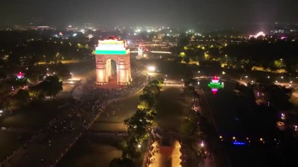 India Gate Natt Flygfoto Från Drönare — Stockvideo