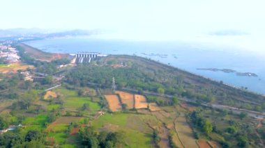 Patratu Barajı eyalet başkenti Ranchi 'ye 30-40 km mesafede.