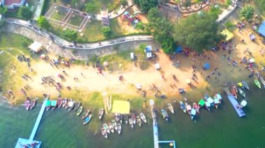 Patratu Barajı eyalet başkenti Ranchi 'ye 30-40 km mesafede.