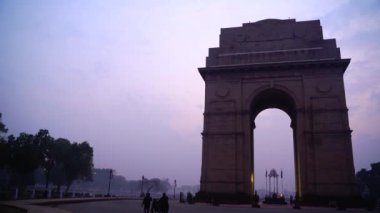 Hindistan Kapısı, eski adıyla Rajpath olan Yeni Delhi 'nin 