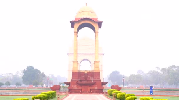 Puerta India Monumento Guerra Situado Cerca Ruta Kartavya Borde Oriental — Vídeo de stock