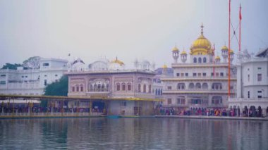 Altın Tapınak Amritsar Hindistan (Sri Harimandir Sahib Amritsar) Altın Tapınak 'ta Gurupurab' ı ve Havai fişekleri Kutla,