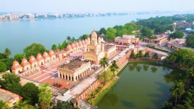 Dakshineswar Kali Tapınağının havadan görünüşü