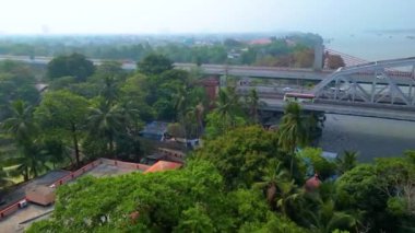 Dakshineswar Kali Tapınağının havadan görünüşü