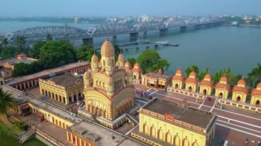 Dakshineswar Kali Tapınağının havadan görünüşü