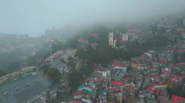 Shimla Hill İstasyonu Hava Görüntüleme AVM Yolu ve Jakho Tapınağı