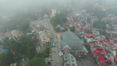 Shimla Hill İstasyonu Hava Görüntüleme AVM Yolu ve Jakho Tapınağı