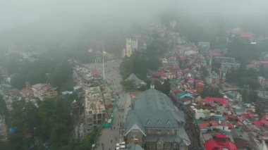 Shimla Hill İstasyonu Hava Görüntüleme AVM Yolu ve Jakho Tapınağı