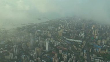 Mumbai şehrinin havadan görüntüsü, Maharashtra, Hindistan.