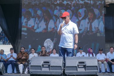 Semarang, Endonezya - 8 Ağustos 2019: Maryono, S.E., M.M. (DPP IKA Undip Başkanı ve BTN Genel Müdürü) ODM 2019 