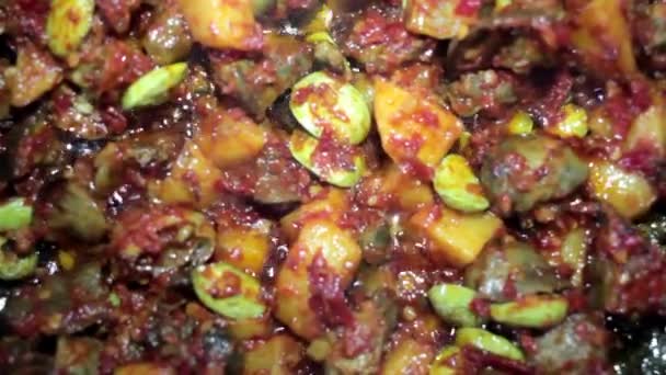 Sambal Goreng Este Aliment Indonezian Fabricat Din Condimente Cum Ulek — Videoclip de stoc