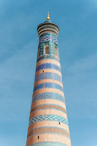 Antigo Minarete Islam Khodja Cidade Khiva Uzbequistão — Fotografia de Stock