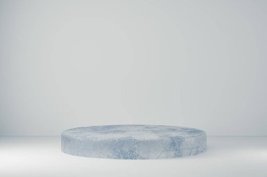Beyaz arkaplanda buzdan yapılmış 3D sunum kaidesi. Sunum podyumunun 3 boyutlu görüntüleme ve reklam amaçlıdır
