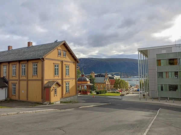 Uma Arquitetura Centro Cidade Tromso Noruega — Fotografia de Stock