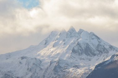 Ushuaia 'daki Karlı And Dağları. Beş Kardeşler Diyarı. Arjantin