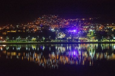 Ushuaia şehir ışıkları. Arjantin