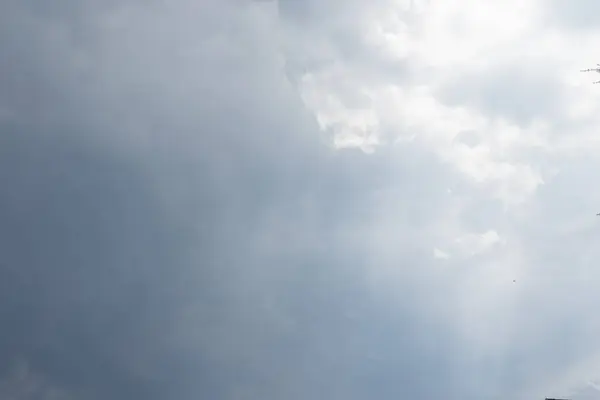 Foto Eines Bewölkten Himmels Gewitterwolken — Stockfoto