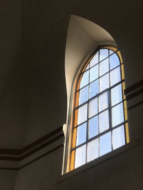 Katolik kilisesinin vitreaux 'su