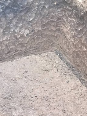 İnşaat alanında kazı