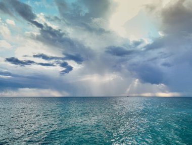 Tarlaya atılan taşlar