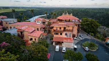 Eski şehrin manzarası.